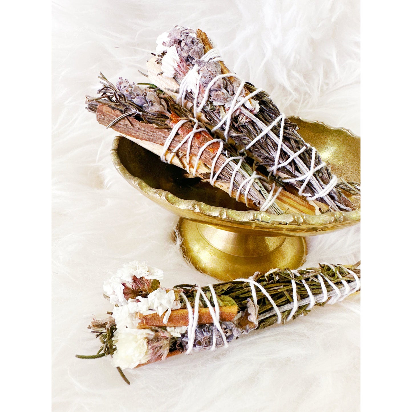 Palo Santo Floral Herb Smudge